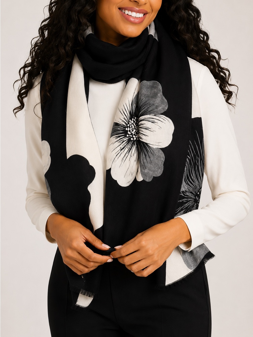 Reversible Floral Motif Scarf in Black & White - Picture 3 of 4